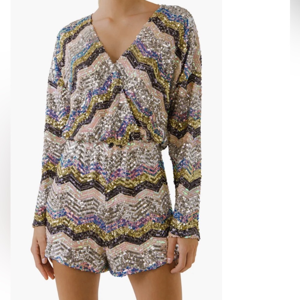 Chevron Sequin Romper - Picture 3 of 6
